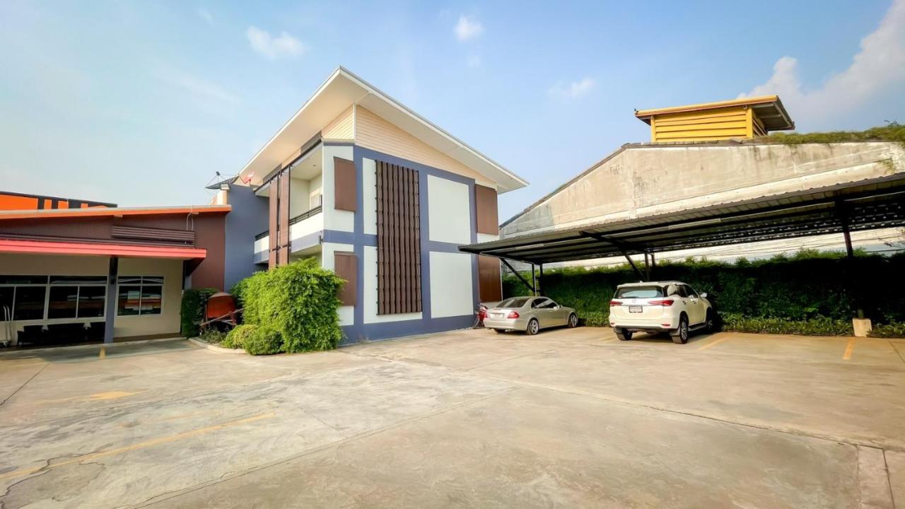 The S.G Hotel Buriram Exteriér fotografie