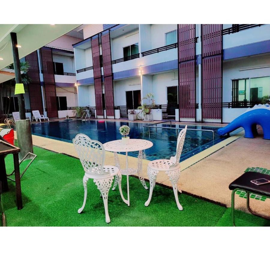 The S.G Hotel Buriram Exteriér fotografie